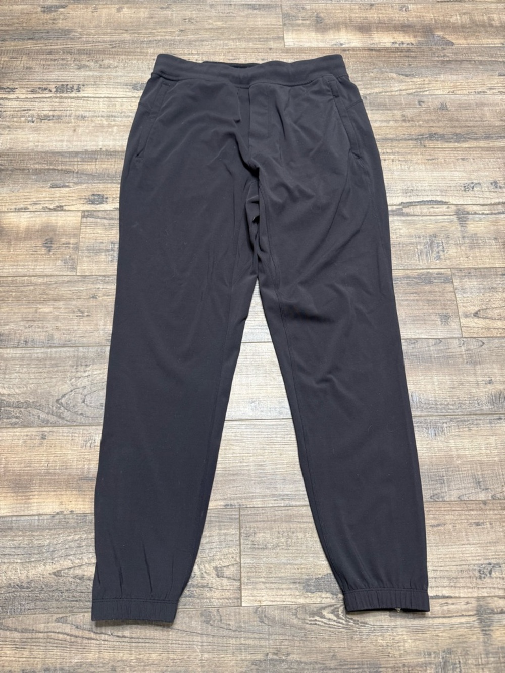 Lululemon Athletica Surge Jogger Men's Black Athletic Pants Men's Size Medium